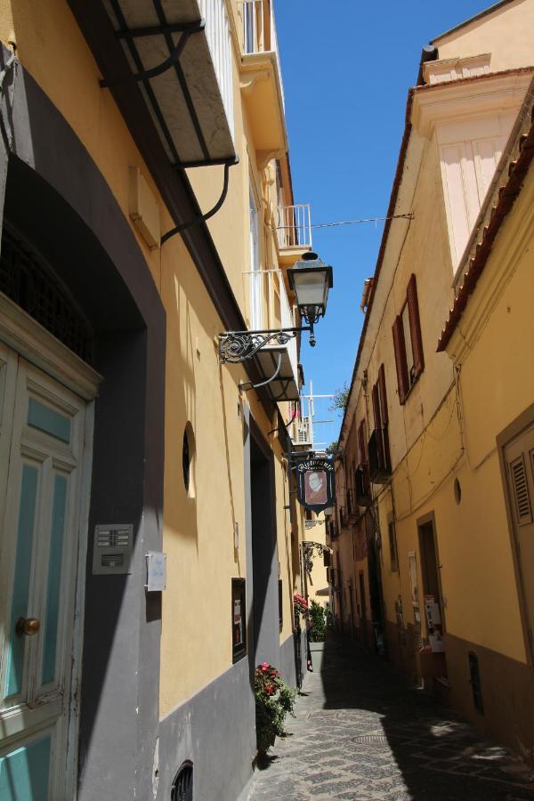 Piazza Tasso B&B Relais Sorrento Exterior photo
