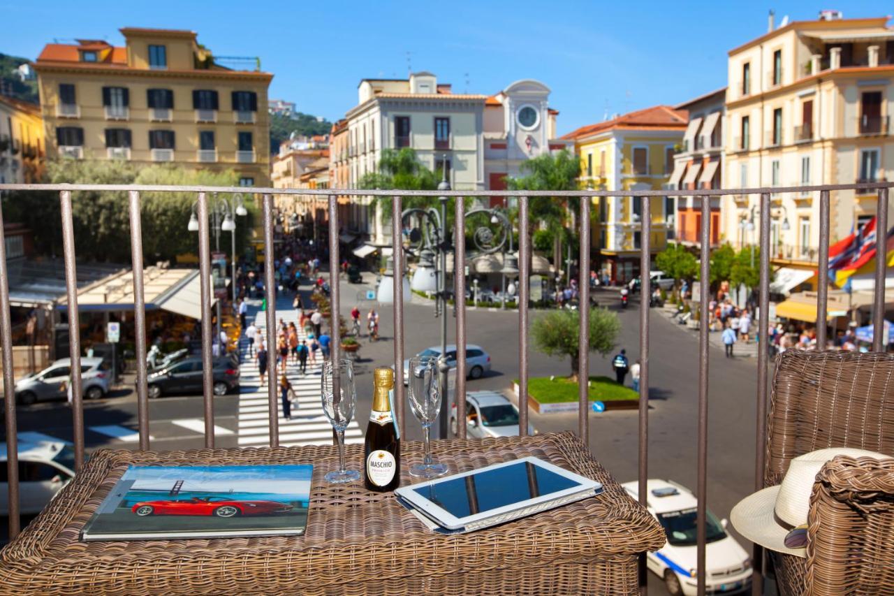 Piazza Tasso B&B Relais Sorrento Exterior photo